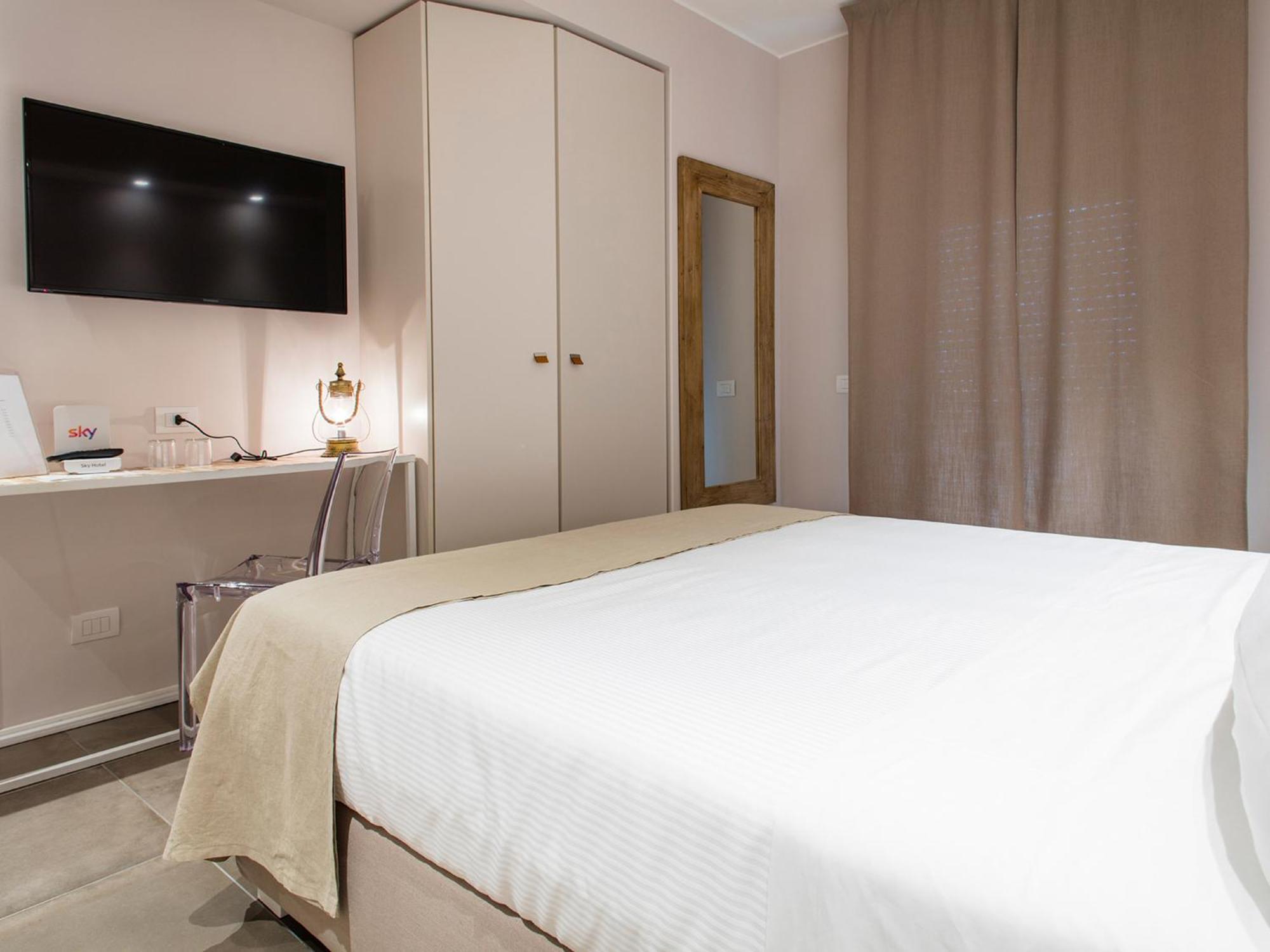 Mane Boutique Hotel Roseto Degli Abruzzi Room photo