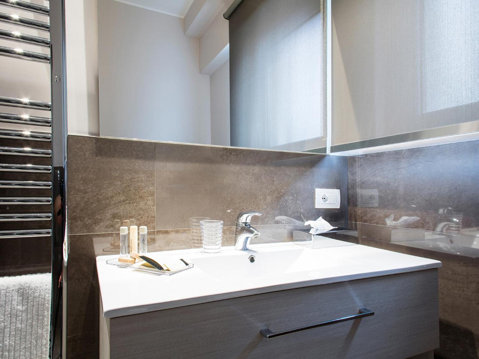 Mane Boutique Hotel Roseto Degli Abruzzi Room photo