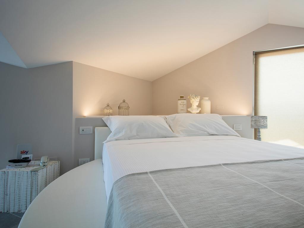 Mane Boutique Hotel Roseto Degli Abruzzi Room photo
